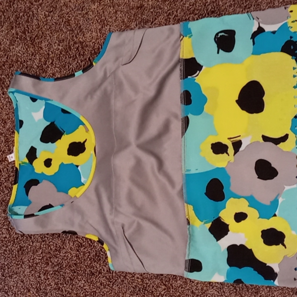 Candie's Ruffle Top - Picture 7 of 9